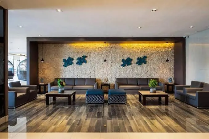 Shore Residences Moa View Apartment
